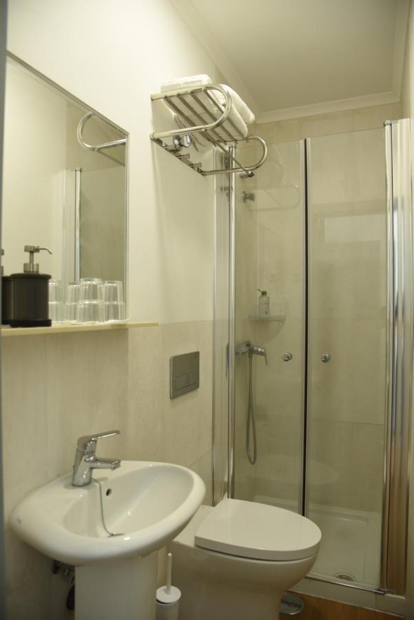 Flor Da Primavera - Residencial E Apartamentos Azambuja Eksteriør billede
