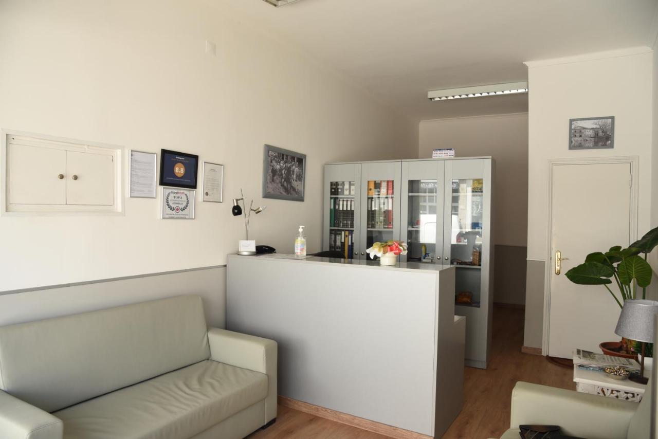 Flor Da Primavera - Residencial E Apartamentos Azambuja Eksteriør billede